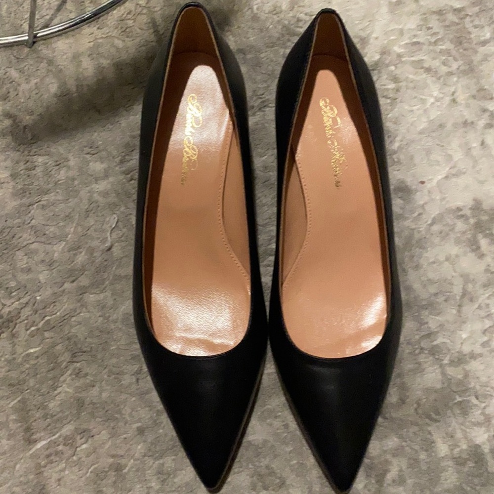 Brook Brothers black brand new heels